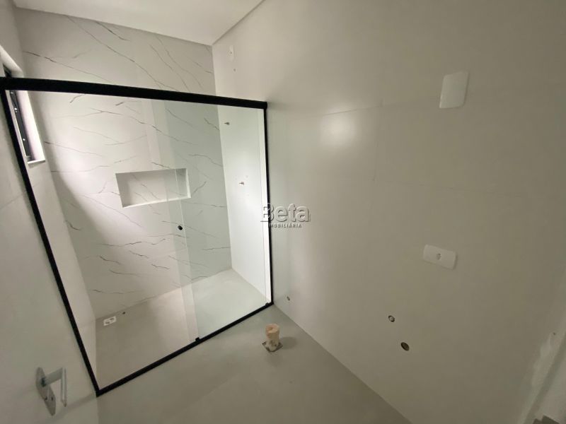 Casa para alugar no bairro CZERNIEWICZ