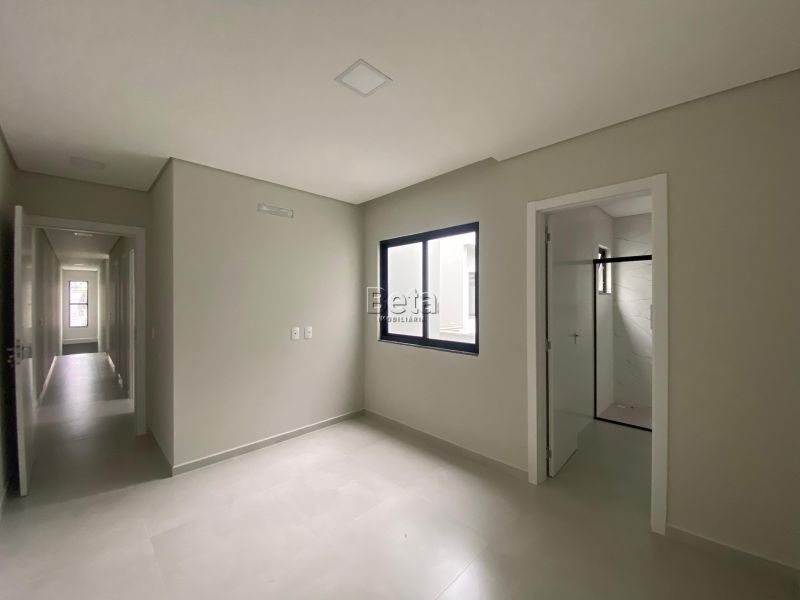 Casa para alugar no bairro CZERNIEWICZ
