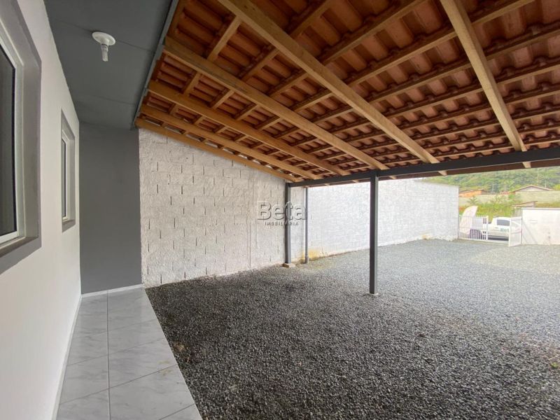 Casa para alugar no bairro JARAGUA 84