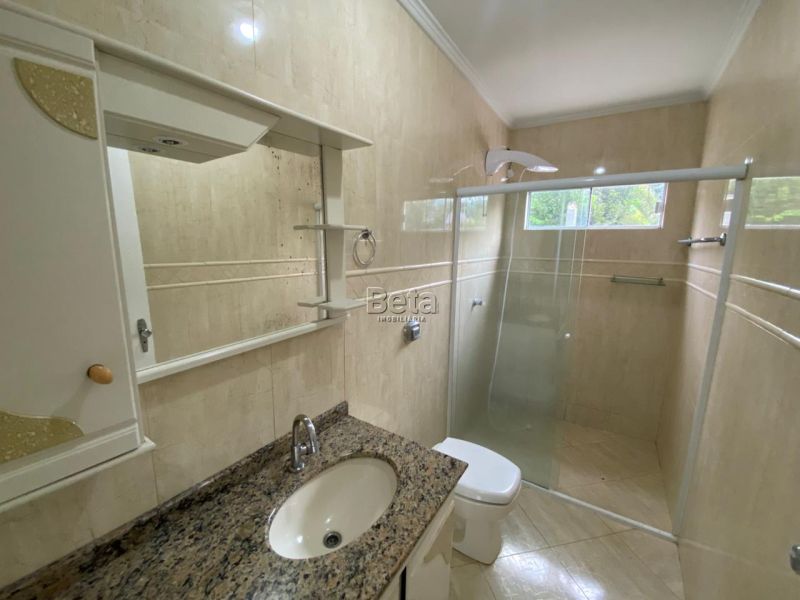 Casa 5 quartos  no bairro Jaragua 84 em Jaragua Do Sul