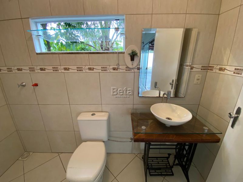 Casa 5 quartos  no bairro Jaragua 84 em Jaragua Do Sul