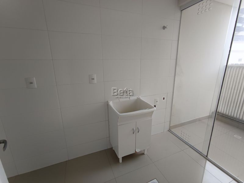 Apto para alugar no bairro CENTRO