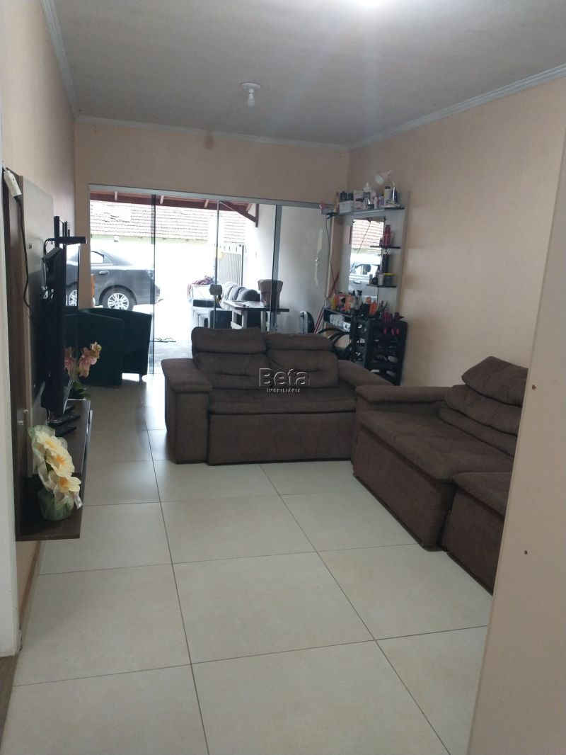 Casa para alugar no bairro JARAGUA ESQUERDO