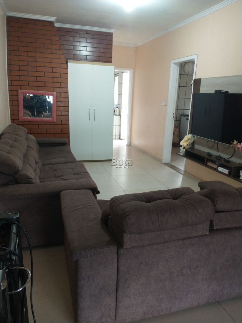 Casa para alugar no bairro JARAGUA ESQUERDO