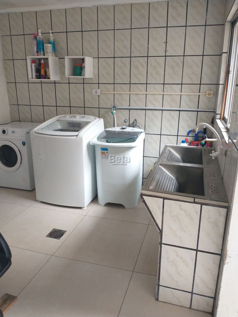 Casa para alugar no bairro JARAGUA ESQUERDO