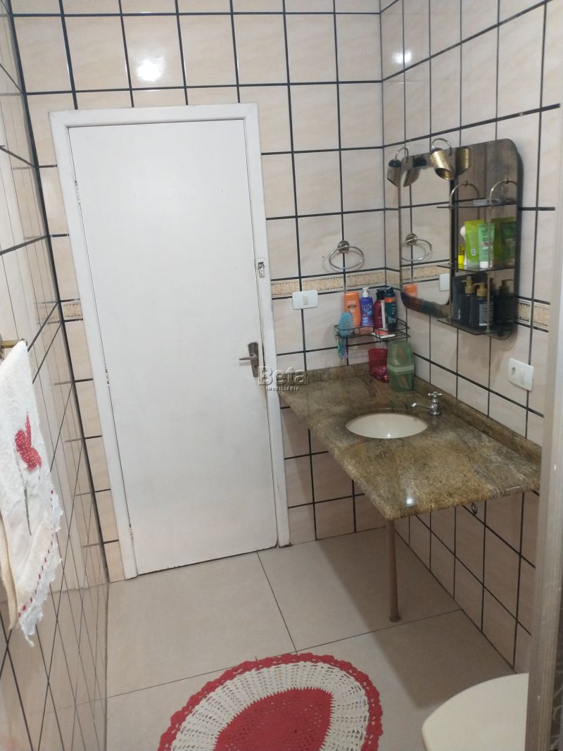 Casa para alugar no bairro JARAGUA ESQUERDO
