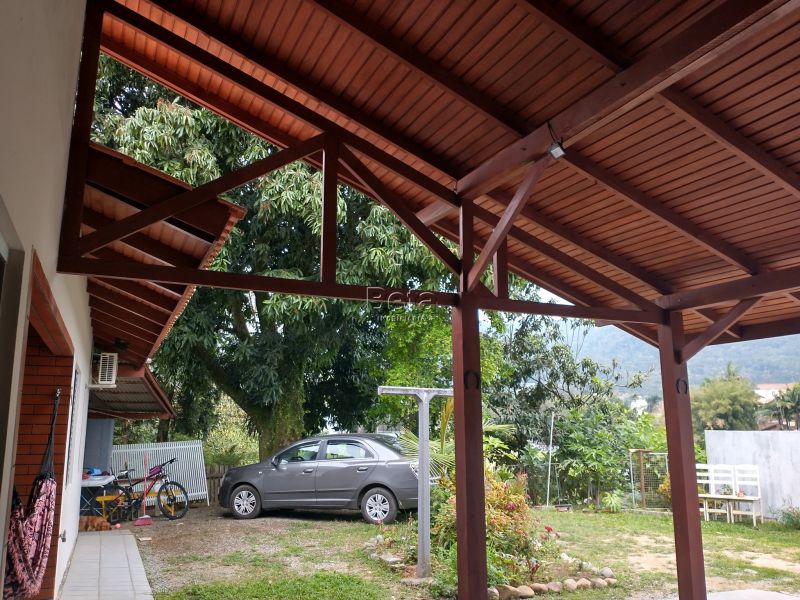 Casa para alugar no bairro JARAGUA ESQUERDO