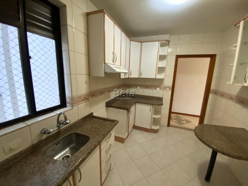 Apto para alugar no bairro CENTRO