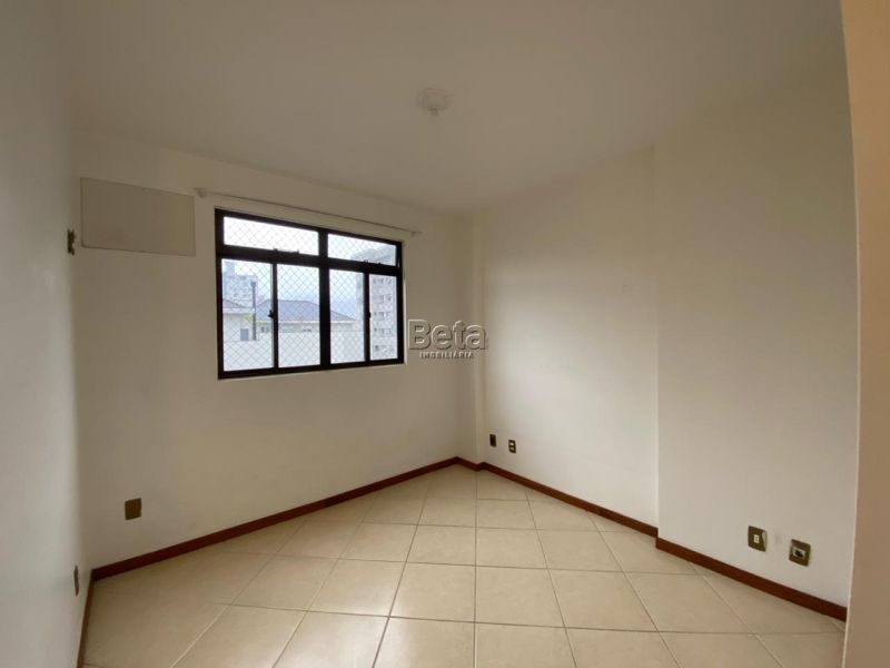 Apto para alugar no bairro CENTRO