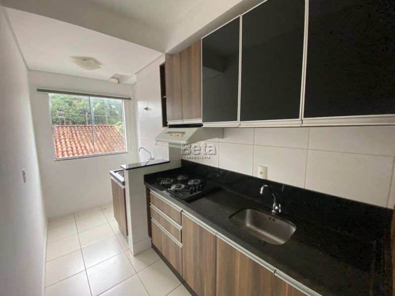 Apto para alugar no bairro ESTRADA NOVA