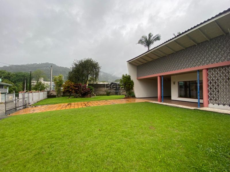 Casa para alugar no bairro CENTRO