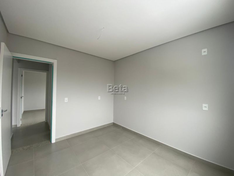 Apto para alugar no bairro AMIZADE