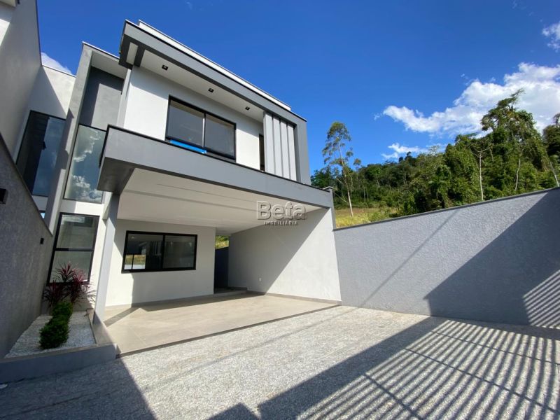 Casa para alugar no bairro BARRA DO RIO CERRO
