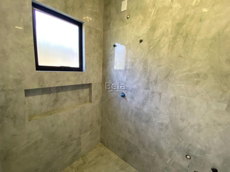 Casa para alugar no bairro BARRA DO RIO CERRO