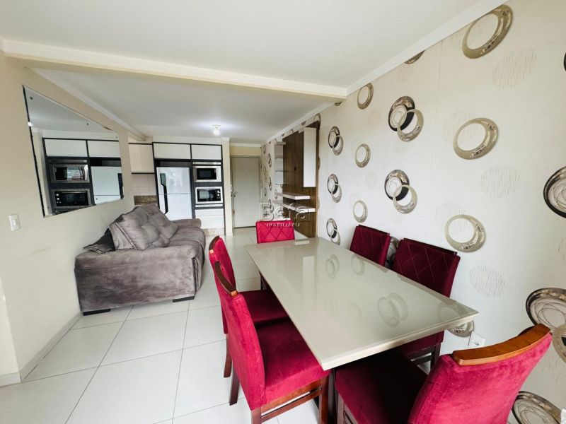 Apto para alugar no bairro CZERNIEWICZ