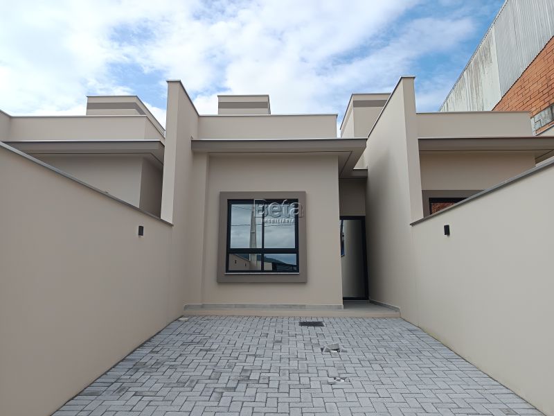 Casa 2 quartos  no bairro Ilha Da Figueira em Guaramirim