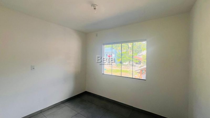 Apto para alugar no bairro ESTRADA NOVA