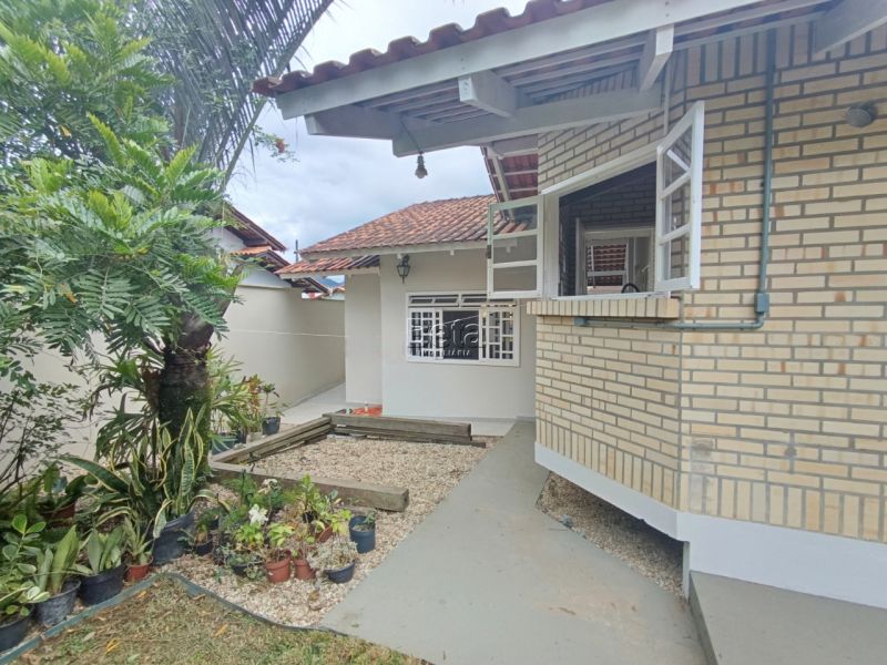 Casa para alugar no bairro AMIZADE