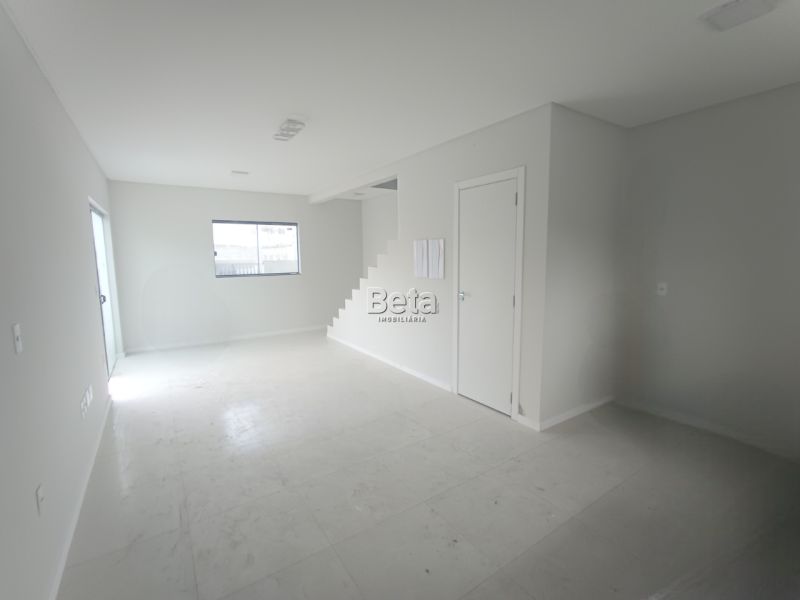 Casa para alugar no bairro RAU