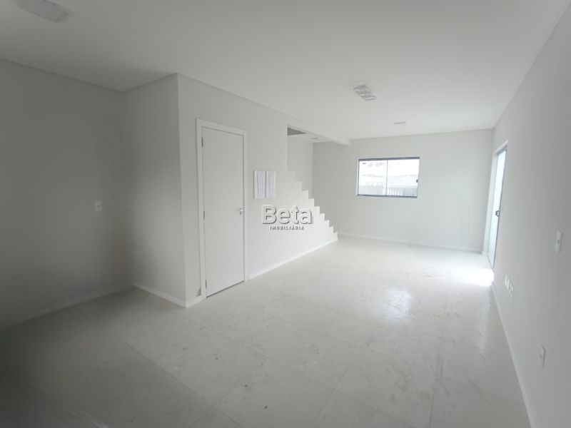 Casa para alugar no bairro RAU