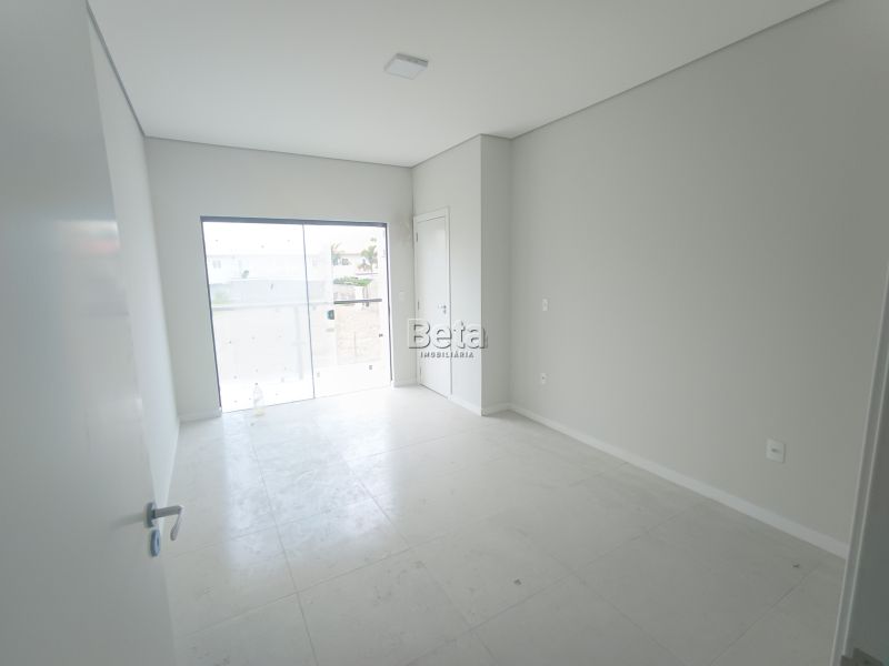 Casa para alugar no bairro RAU