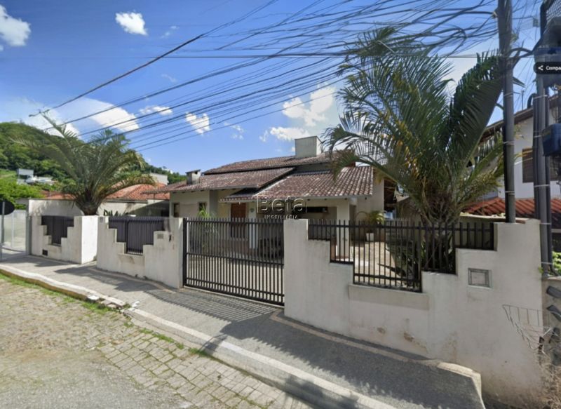 Casa para alugar no bairro VILA NOVA