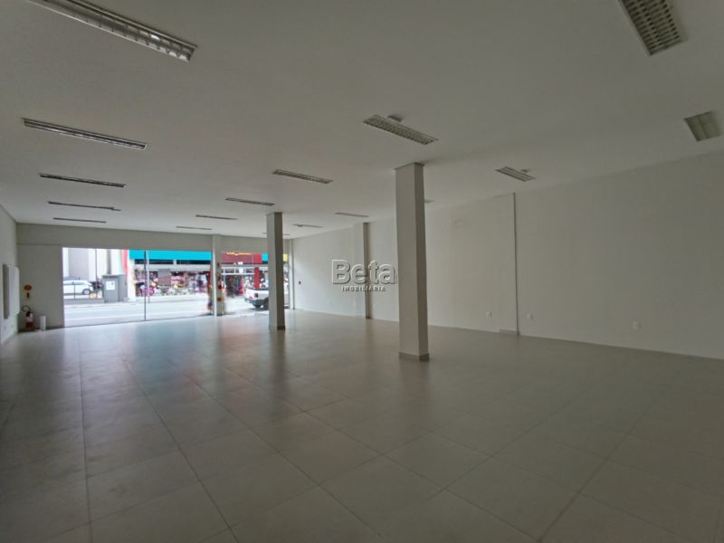 Sala para alugar no bairro CENTRO