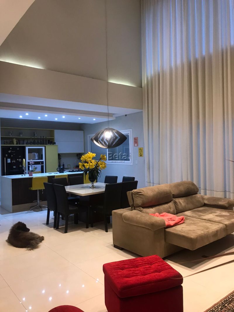 Casa para alugar no bairro JARAGUA ESQUERDO