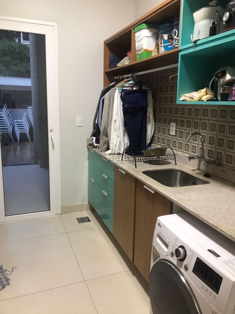 Casa para alugar no bairro JARAGUA ESQUERDO