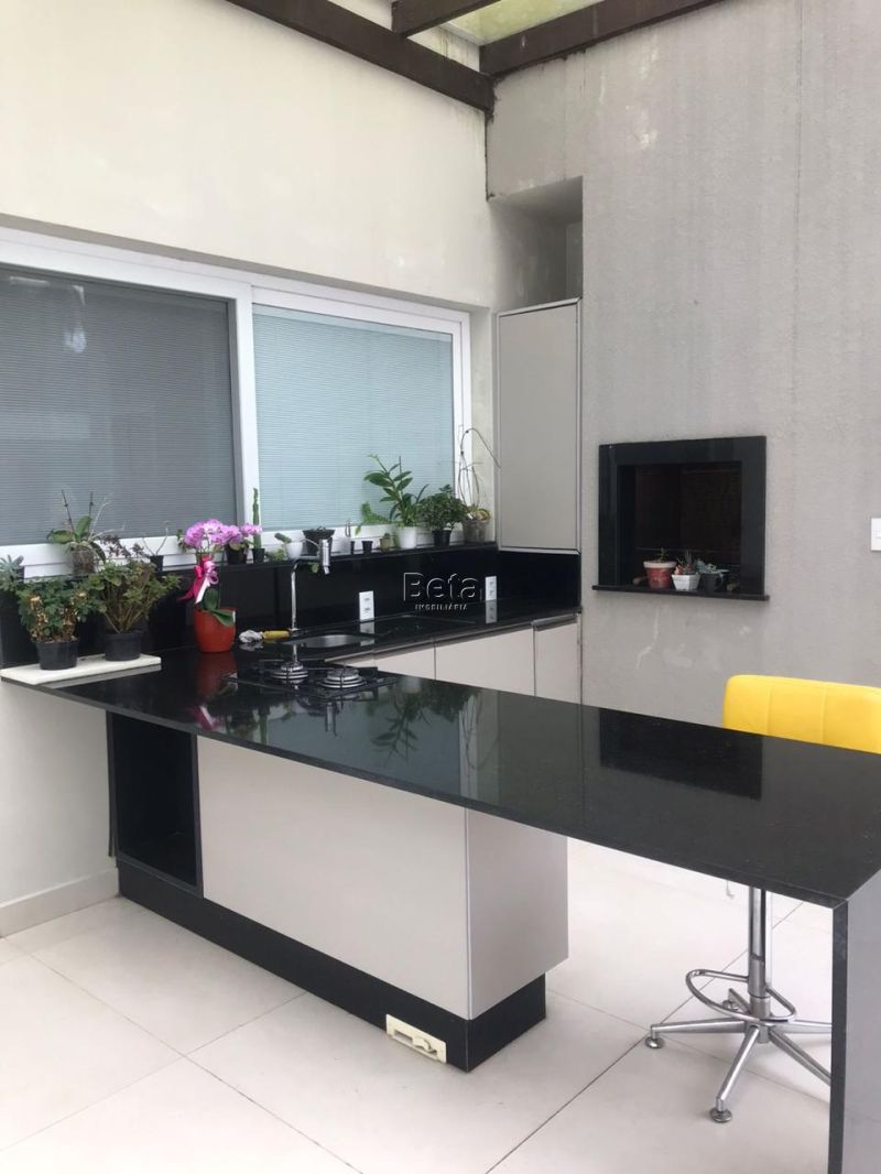 Casa para alugar no bairro JARAGUA ESQUERDO