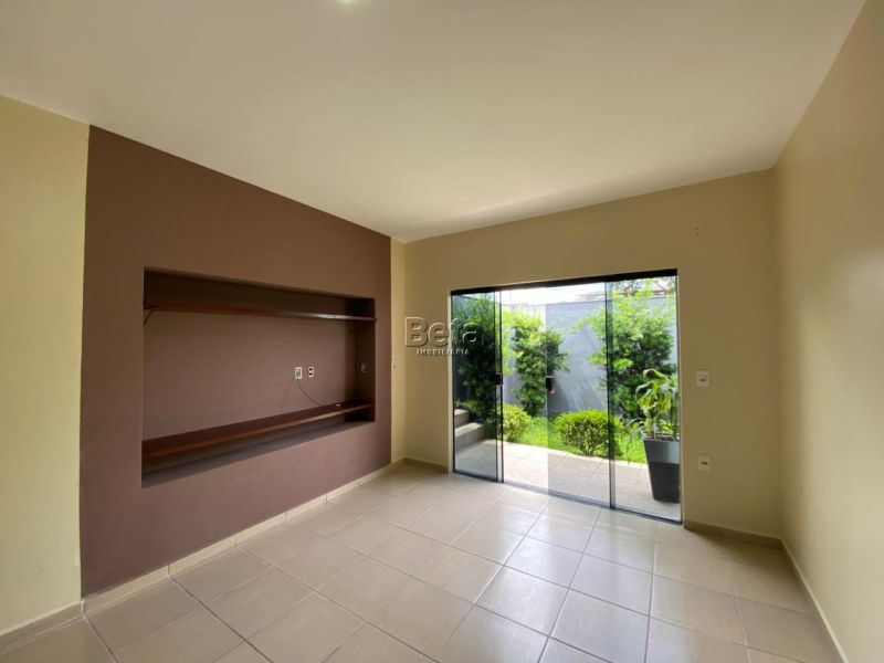 Casa para alugar no bairro VILA LENZI