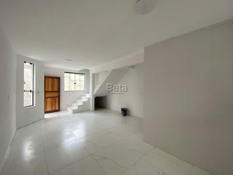 Casa para alugar no bairro SEMINARIO