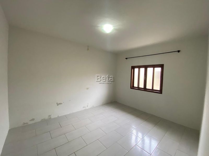 Casa para alugar no bairro VILA LENZI