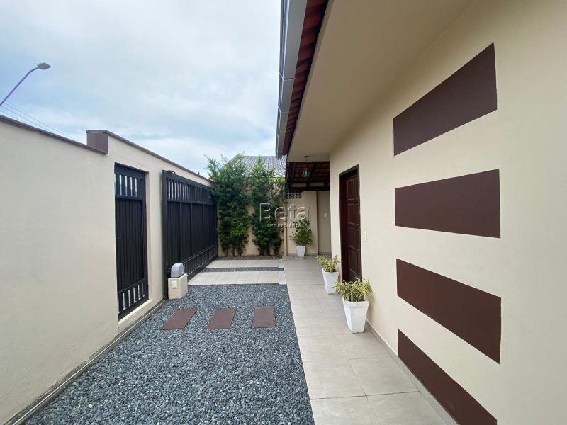 Casa para alugar no bairro VILA LENZI