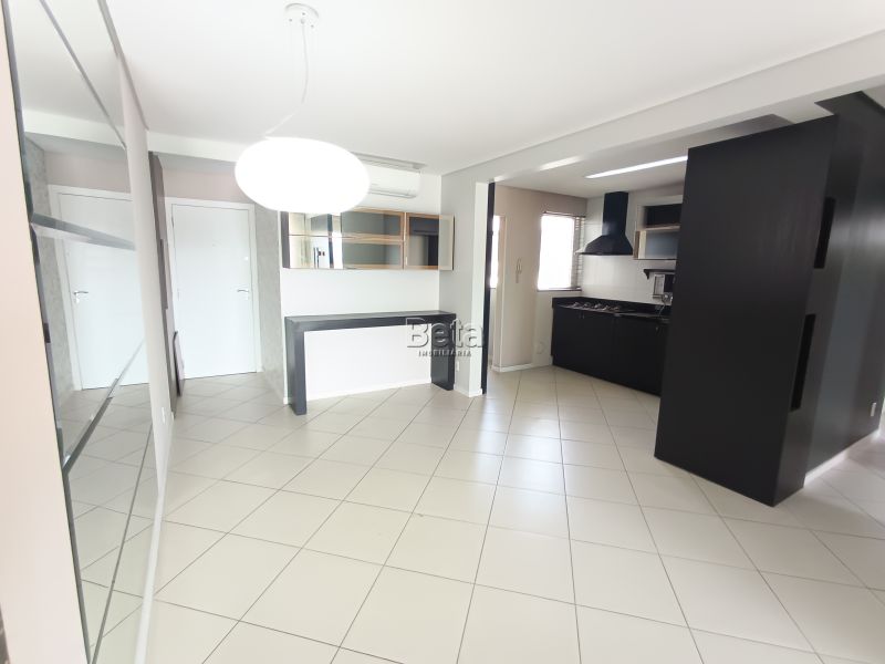 Apto para alugar no bairro VILA LALAU