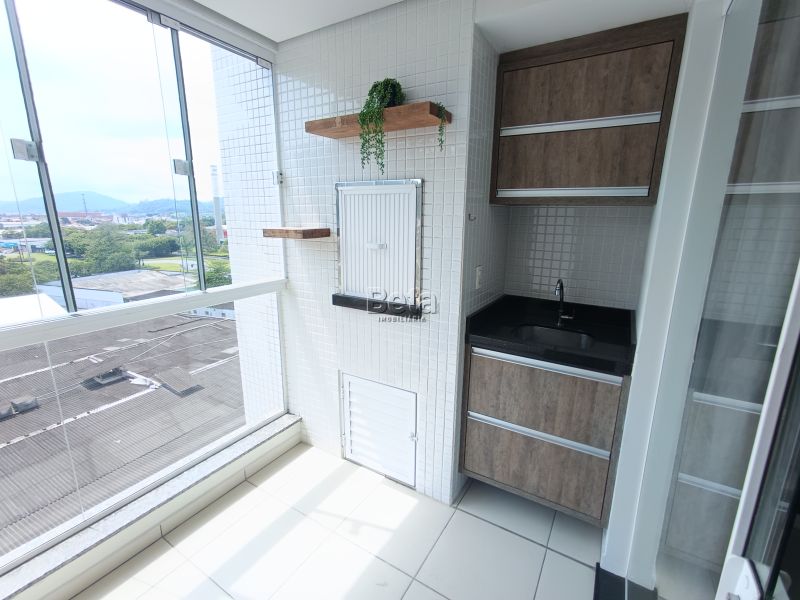 Apto para alugar no bairro VILA LALAU