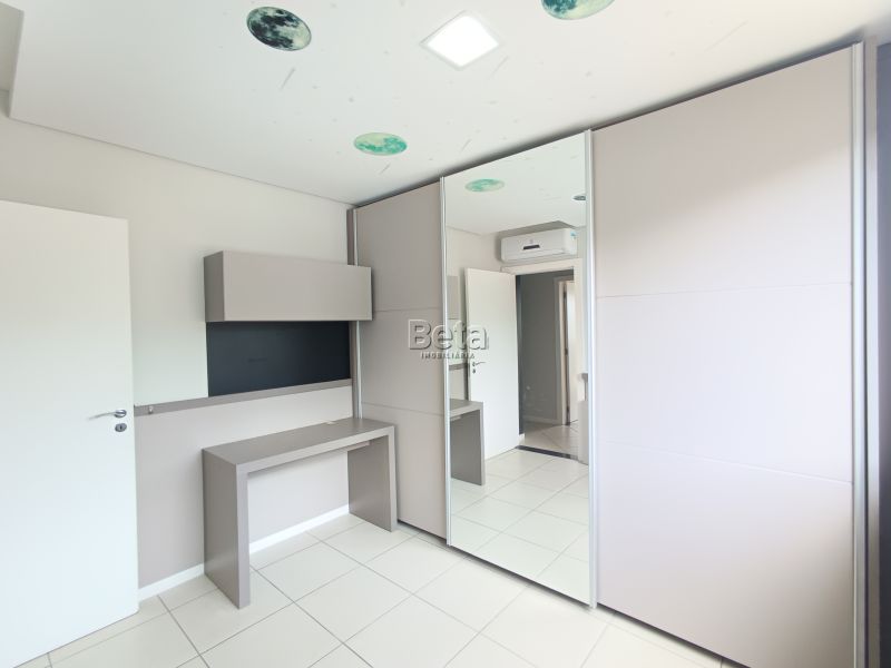 Apto para alugar no bairro VILA LALAU