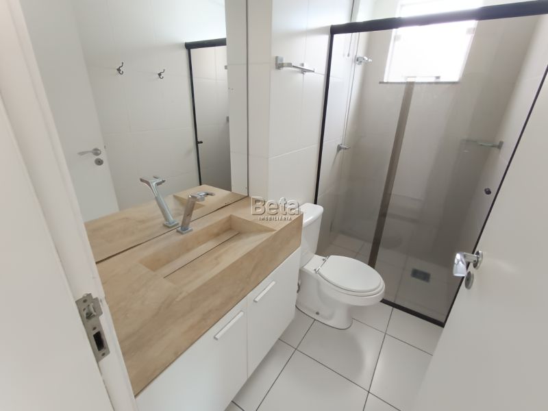 Apto para alugar no bairro VILA LALAU