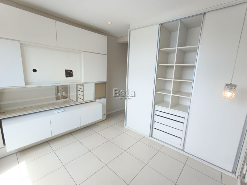 Apto para alugar no bairro VILA LALAU