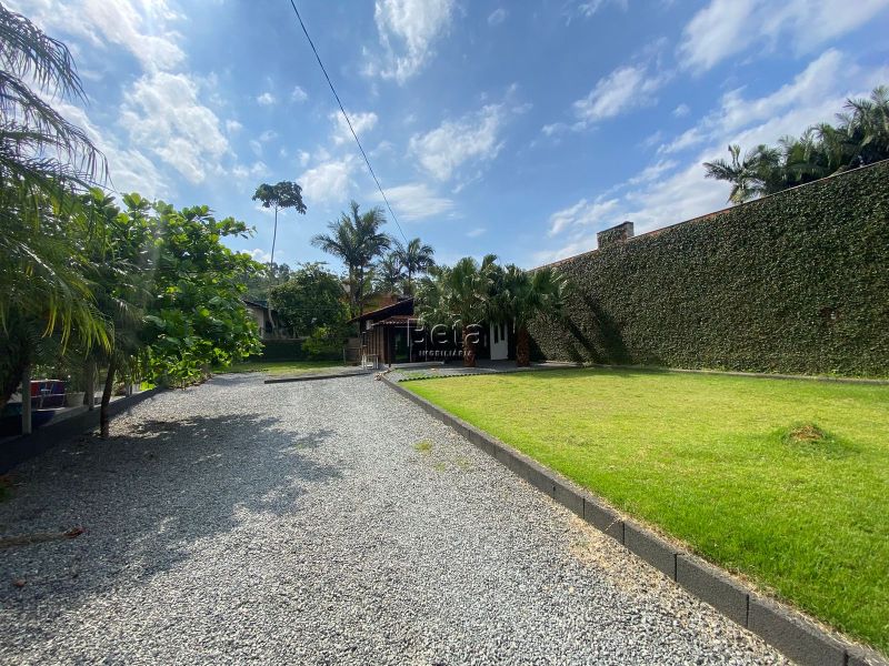 Casa para alugar no bairro RIBEIRÃO CAVALO