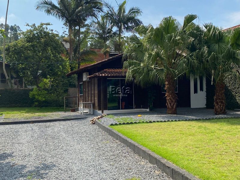 Casa para alugar no bairro RIBEIRÃO CAVALO