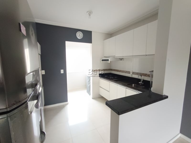 Apto para alugar no bairro AMIZADE