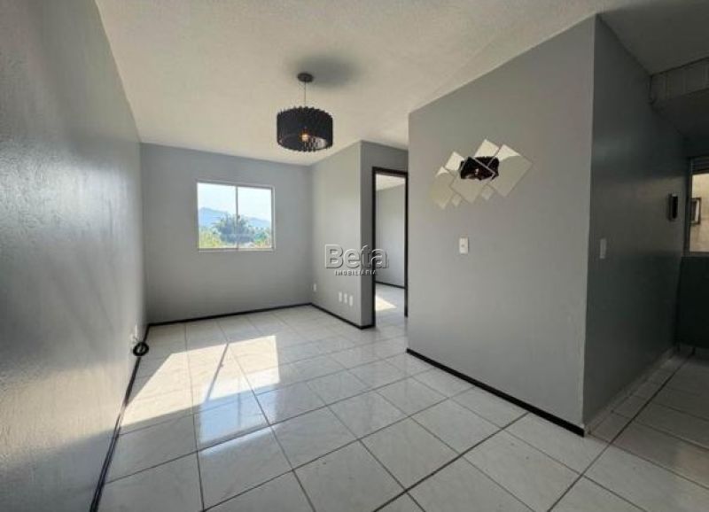 Apto para alugar no bairro RIBEIRÃO CAVALO