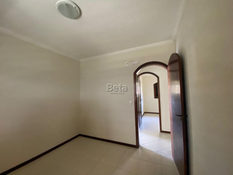 Sala para alugar no bairro JARAGUA ESQUERDO