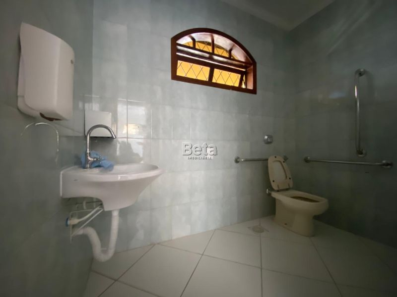Sala para alugar no bairro JARAGUA ESQUERDO