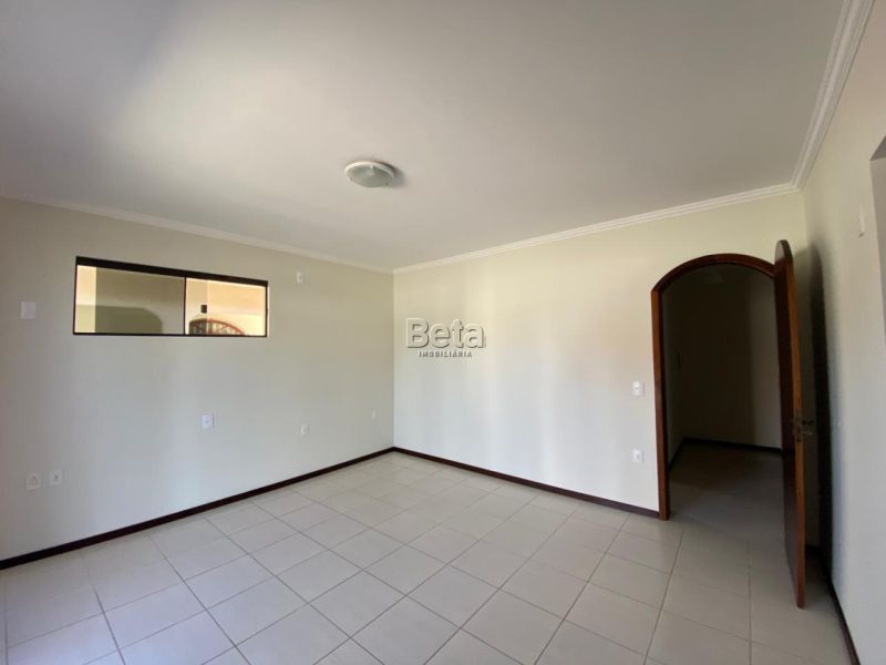 Sala para alugar no bairro JARAGUA ESQUERDO