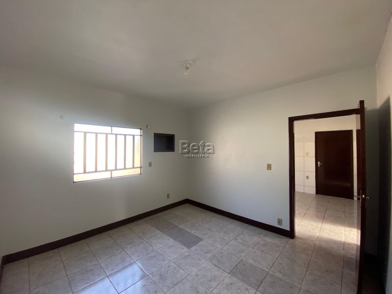 Casa para alugar no bairro AGUA VERDE