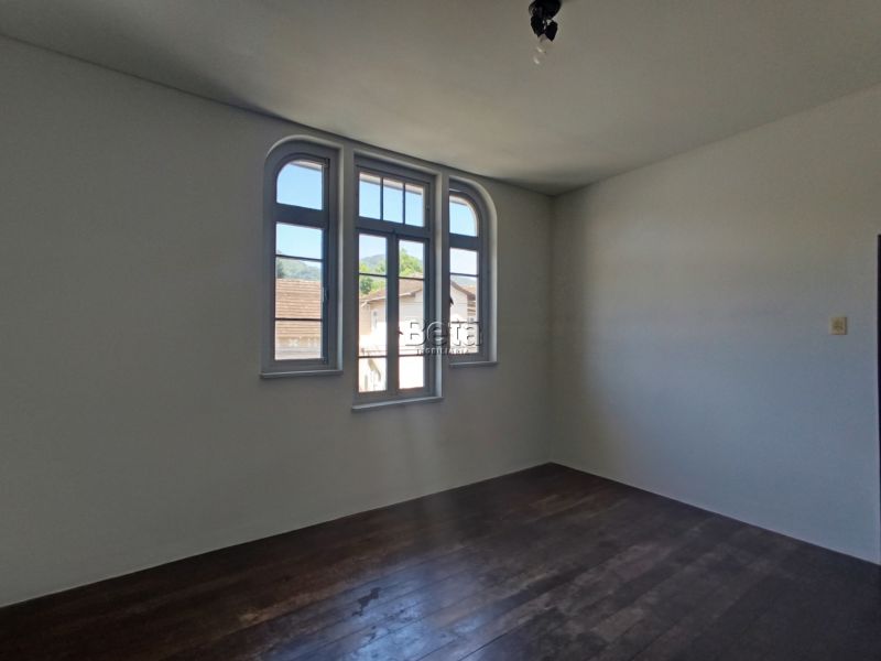 Casa para alugar no bairro CENTRO