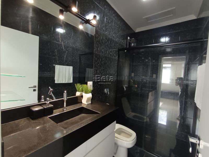 Apto para alugar no bairro CENTRO