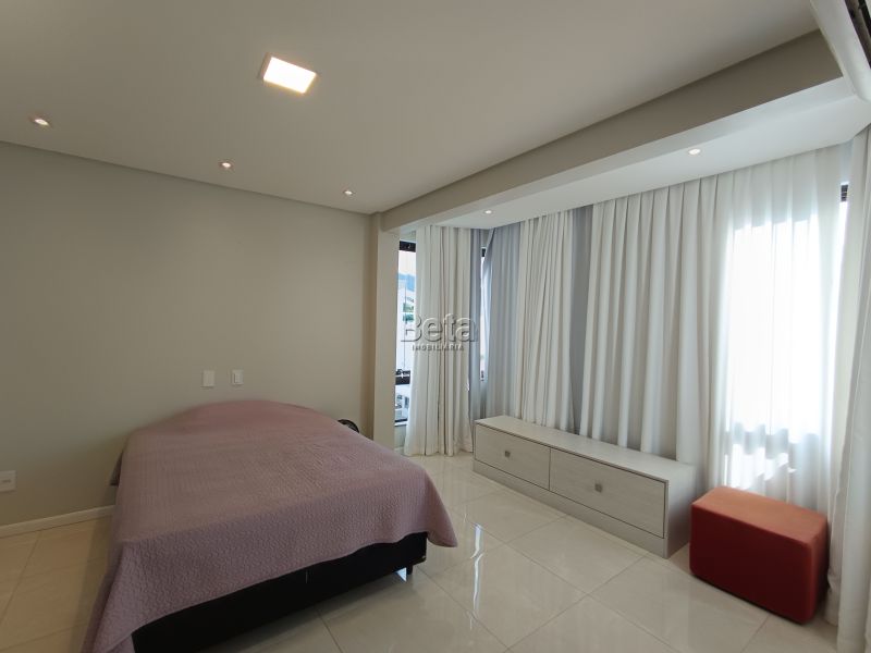 Apto para alugar no bairro CENTRO